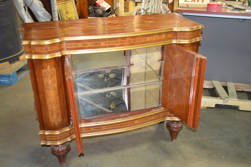 ANTIQUE VICTORIAN CABINET / SIDEBOARD