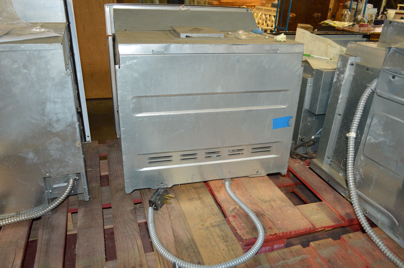 ELECTROLUX 30 INCH STAINLESS WALL OVEN