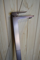 FLOOR MOUNT TUB FAUCET *