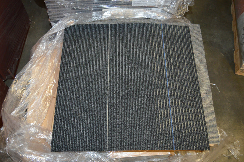 CARPET SQUARES 48 SQ/FT