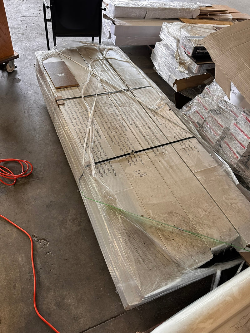 EUROPEAN OAK FLOORING 324 SQ FT - 36 SQ FT / BOX