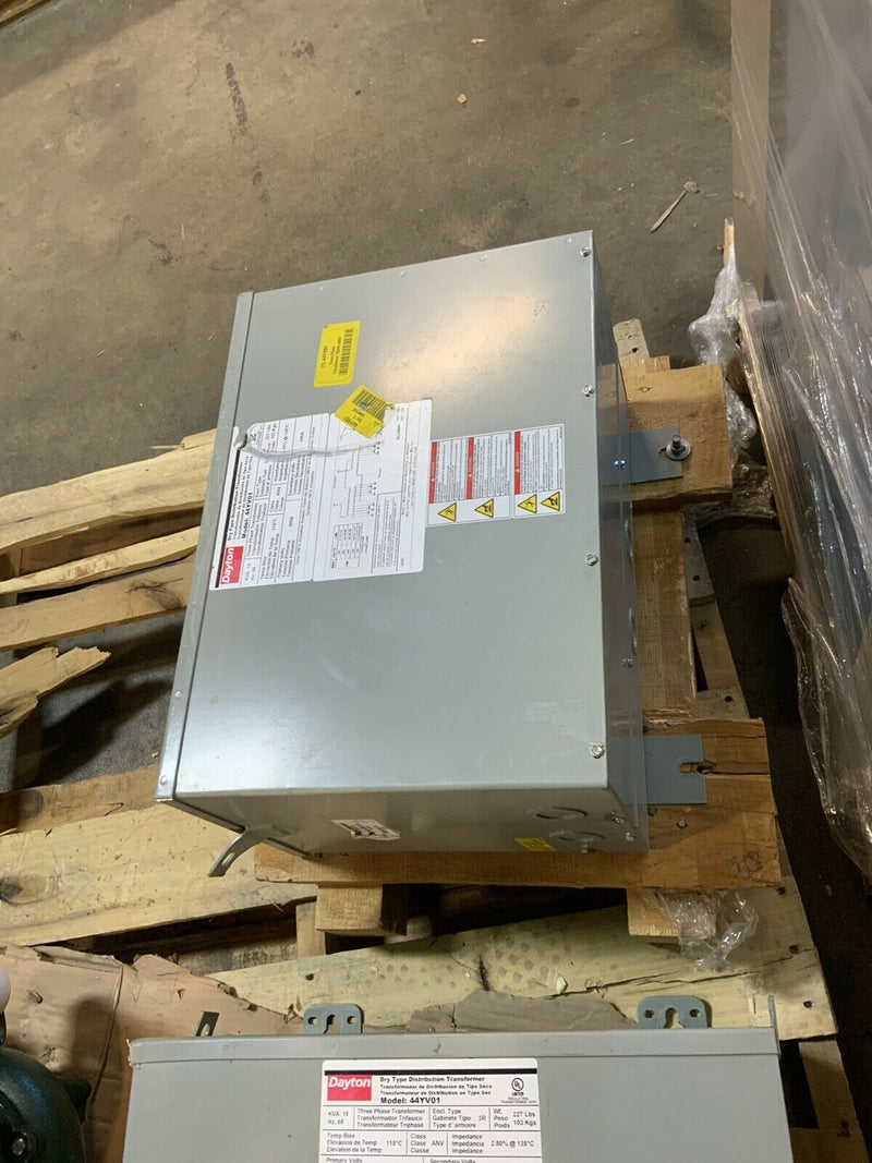 `Dayton 3 phase transformer, Model 44yv01