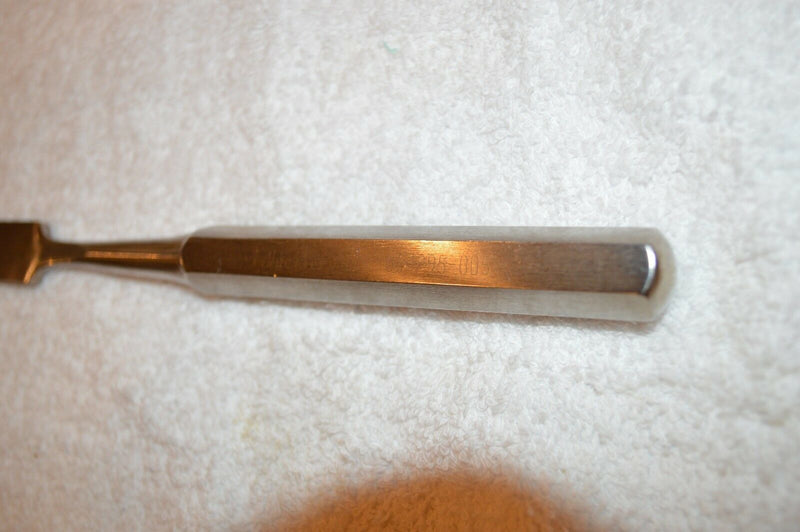 V. Mueller OS4295-005 Hibbs Osteotome