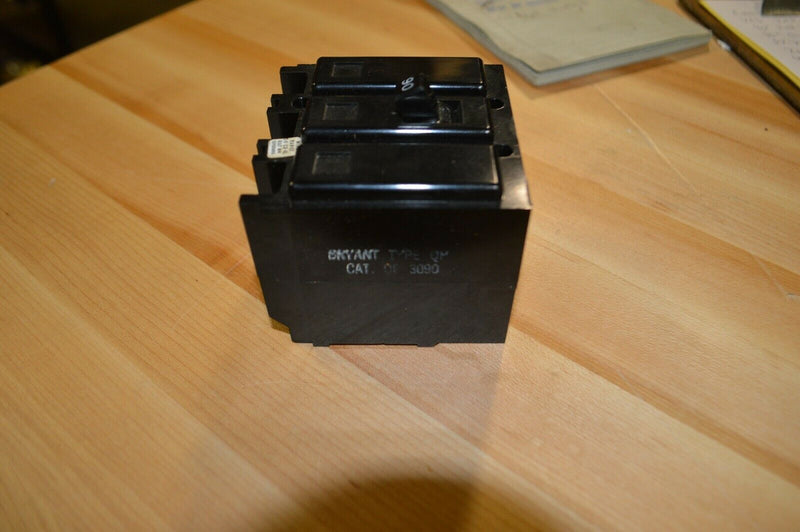 WEstinghouse Quiklag Breaker HQNPA 3090
