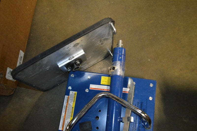 Vestil Hydraulic Post Table, model  HT-02-1616A