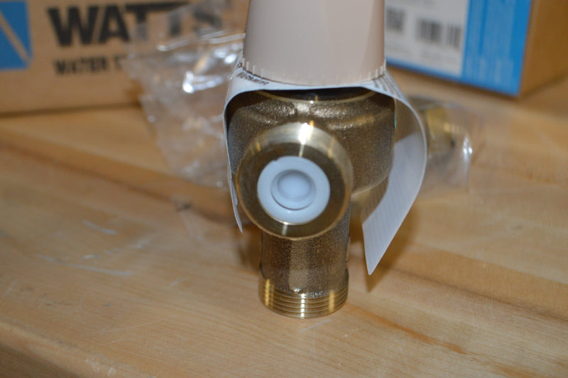 Watts LFMMVM1-US 1/2" pex-z4  Lead Free Thermostatic Mixing Valve