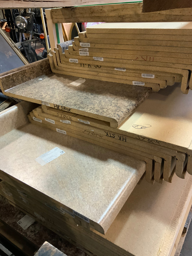 Laminate Countertops with Backsplash